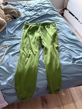TNA Joggers